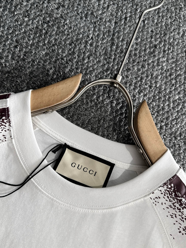 ブランドTシャツ内部構造